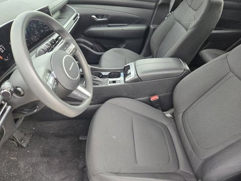 Used 2026 Hyundai Tucson SE FWD image 12