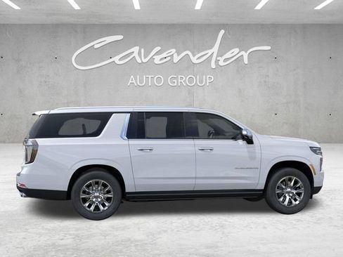 New 2026 Chevrolet Suburban Premier RWD image 5