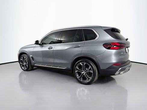 New 2026 BMW X5 xDrive40i w/ Executive Package image 7
