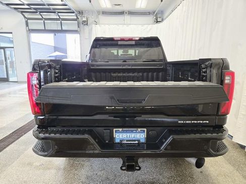 Certified 2024 GMC Sierra 2500 Denali Ultimate image 11