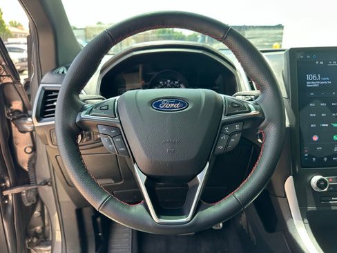 Used 2024 Ford Edge ST-Line AWD/4WD image 9