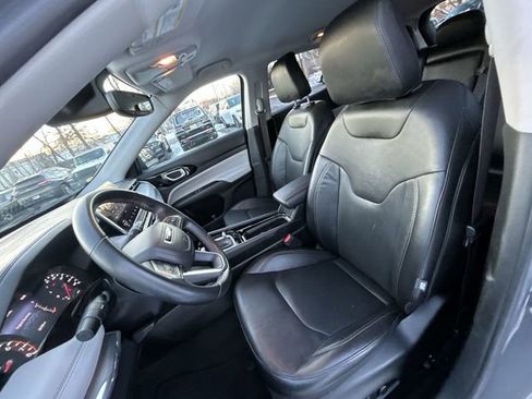 Certified 2022 Jeep Compass Limited image 15