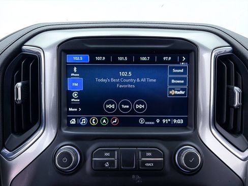 Used 2021 Chevrolet Silverado 1500 LTZ w/ LTZ Convenience Package II AWD/4WD image 19