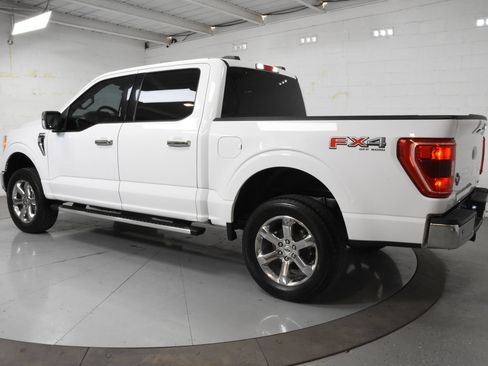 Used 2022 Ford F150 XLT w/ Equipment Group 302A High AWD/4WD image 9