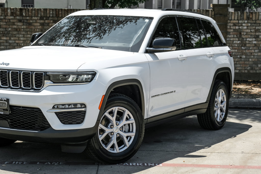 Used 2022 Jeep Grand Cherokee Limited RWD image 13
