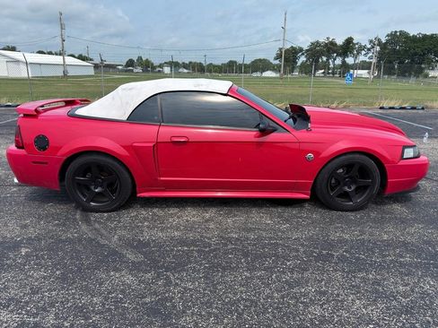 Used 2004 Ford Mustang GT RWD image 5