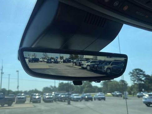 Used 2025 GMC Sierra 1500 AT4X AWD/4WD image 28