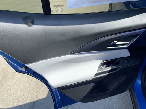 New 2026 Chevrolet Equinox EV LT image 12