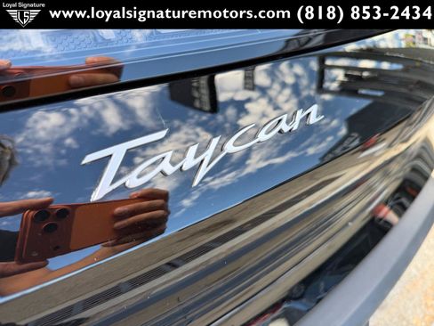 Used 2025 Porsche Taycan w/ Premium Package RWD image 8
