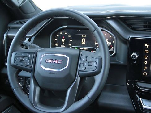 Used 2023 GMC Sierra 1500 AT4X AWD/4WD image 16