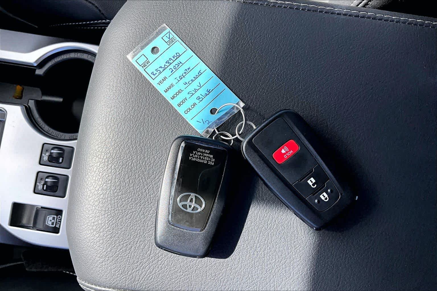 Used 2024 Toyota 4Runner SR5 Premium w/ Moonroof Package RWD image 15