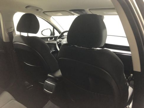 New 2025 Kia K5 LXS image 11