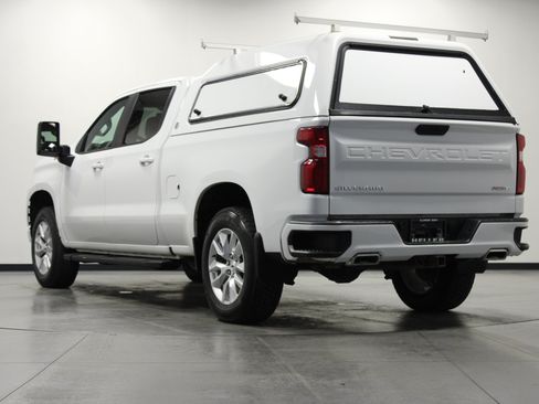 Used 2022 Chevrolet Silverado 1500 RST w/ Z71 Off-Road Package AWD/4WD image 6