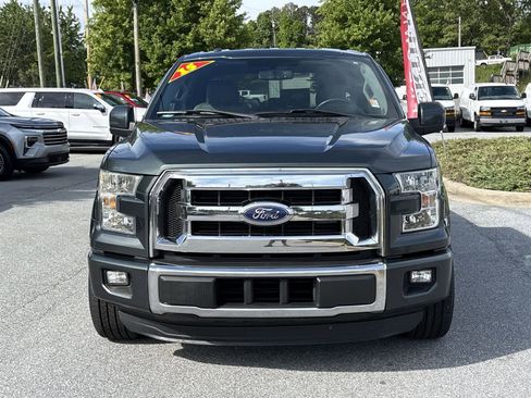 Used 2015 Ford F150 XLT w/ Equipment Group 301A Mid RWD image 3