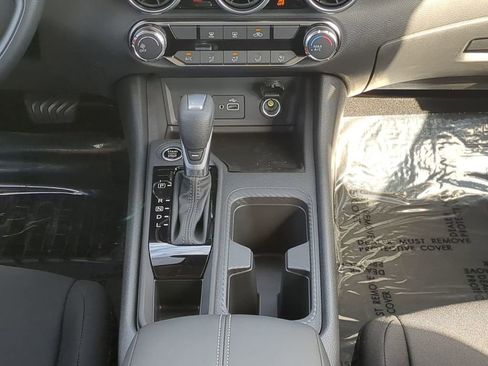 New 2025 Nissan Sentra S image 18