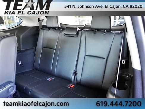 Used 2023 Toyota Highlander Limited AWD/4WD image 19