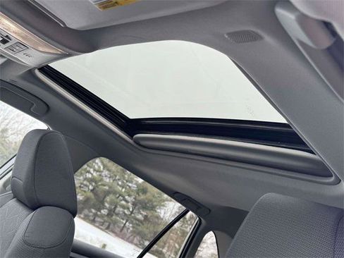 Certified 2025 Toyota RAV4 XLE w/ Convenience Package image 19