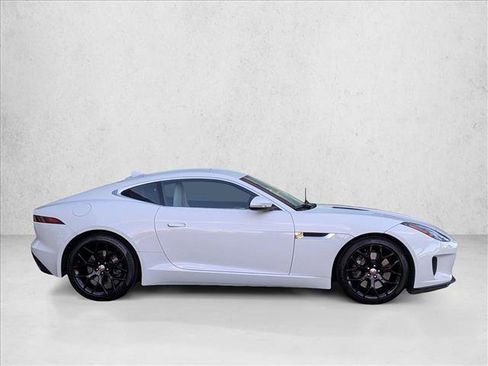 Used 2020 Jaguar F-TYPE P300 image 4
