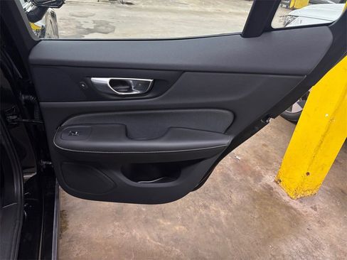 Certified 2024 Volvo S60 B5 Plus image 18