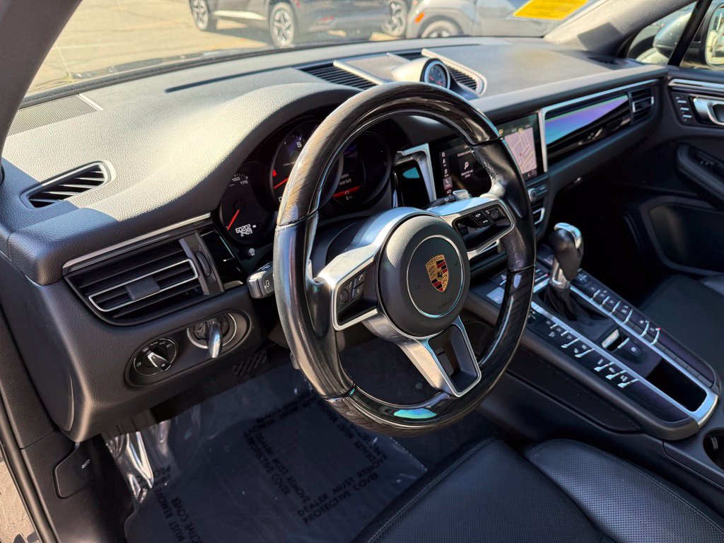 Used 2021 Porsche Macan AWD/4WD image 20