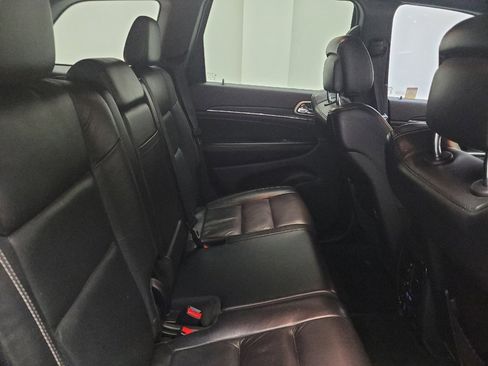 Used 2017 Jeep Grand Cherokee Limited AWD/4WD image 19