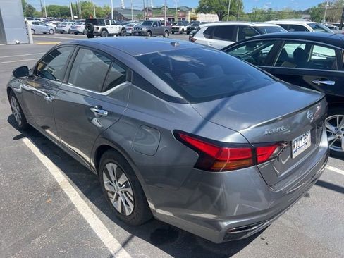 Used 2020 Nissan Altima 2.5 S image 2