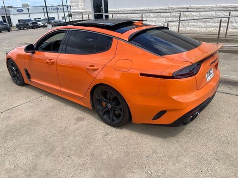 Used 2019 Kia Stinger GTS RWD image 4