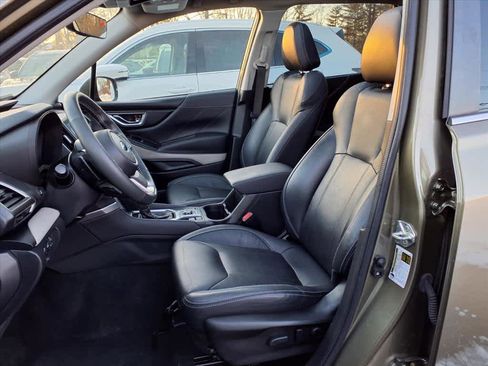 Used 2022 Subaru Forester Limited image 13