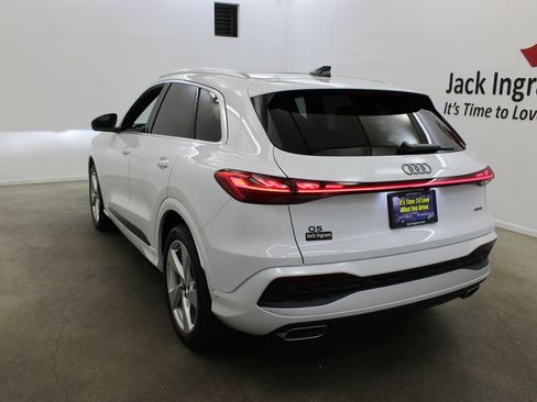 New 2025 Audi Q5 Prestige image 3