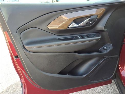 Used 2021 GMC Terrain SLE w/ Driver Convenience Package image 15