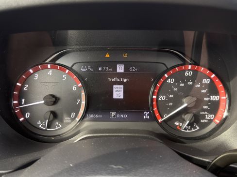 Used 2021 Nissan Titan PRO-4X w/ Pro-4x Convenience Package image 46