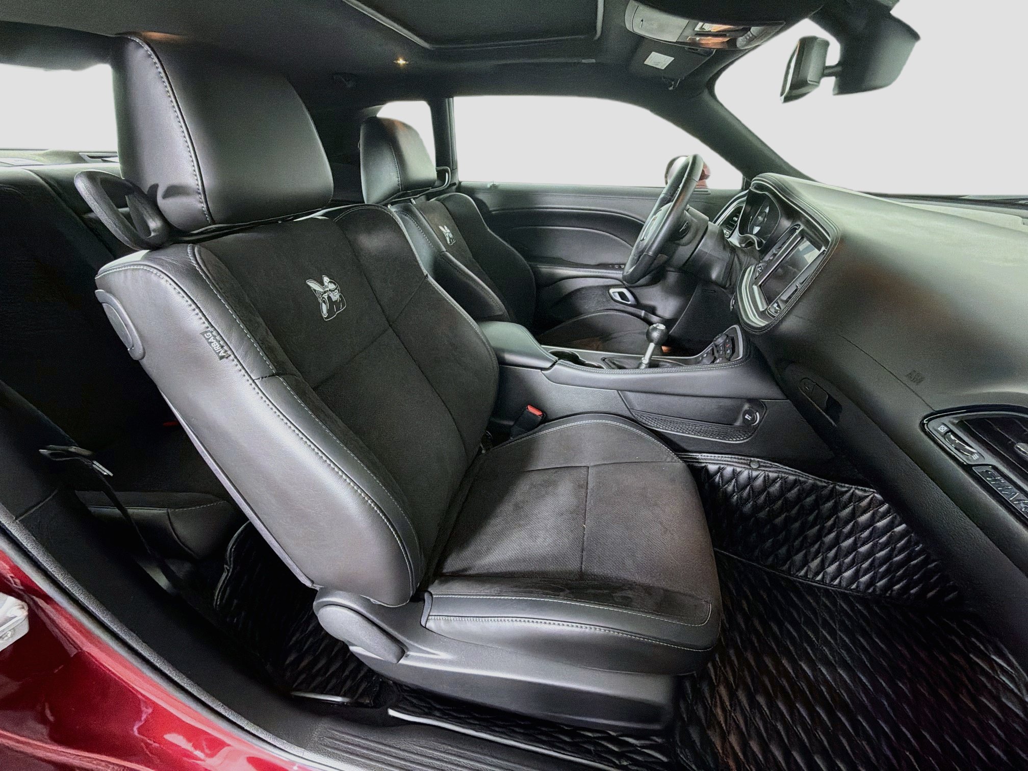 Used 2021 Dodge Challenger R/T Scat Pack RWD image 31