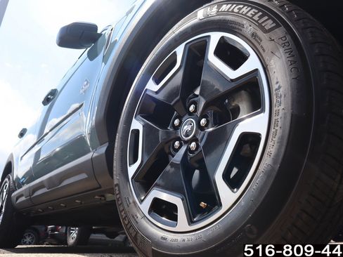 Used 2023 Ford Bronco Sport Outer Banks w/ Tech Package AWD/4WD image 9