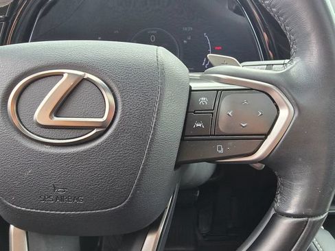 Used 2023 Lexus RX 350 w/ Accessory Package (Z1) AWD/4WD image 16