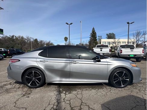 Used 2020 Toyota Camry XSE w/ Carpet Mat Package image 9