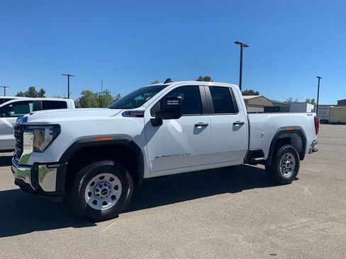 New 2026 GMC Sierra 2500 Pro w/ Convenience Package AWD/4WD image 1