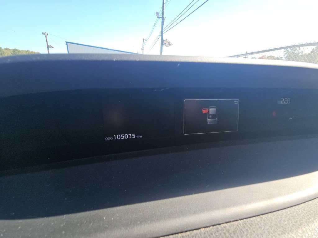 Used 2016 Toyota Prius Two FWD image 6