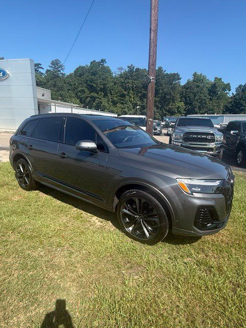 Used 2025 Audi Q7 3.0T Premium Plus AWD/4WD image 8