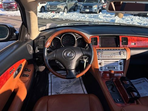 Used 2002 Lexus SC 430 Convertible image 18