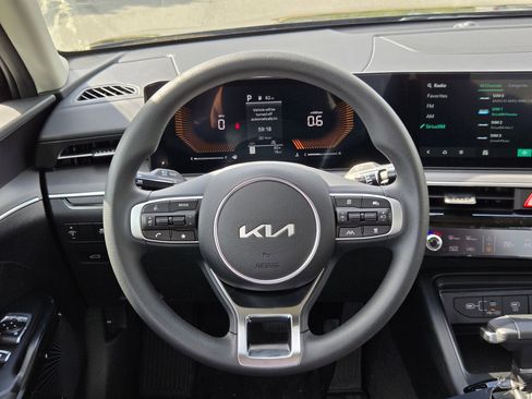 New 2026 Kia K5 LXS image 25