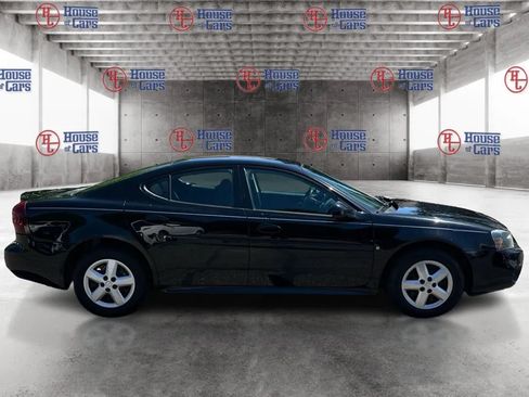 Used 2007 Pontiac Grand Prix w/ Preferred Package FWD image 4