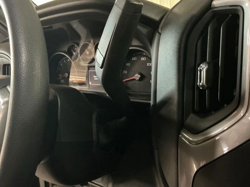 Used 2023 Chevrolet Silverado 1500 W/T w/ WT Convenience Package AWD/4WD image 23