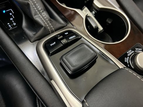 Used 2016 Lexus RX 350 AWD w/ Premium Package image 33