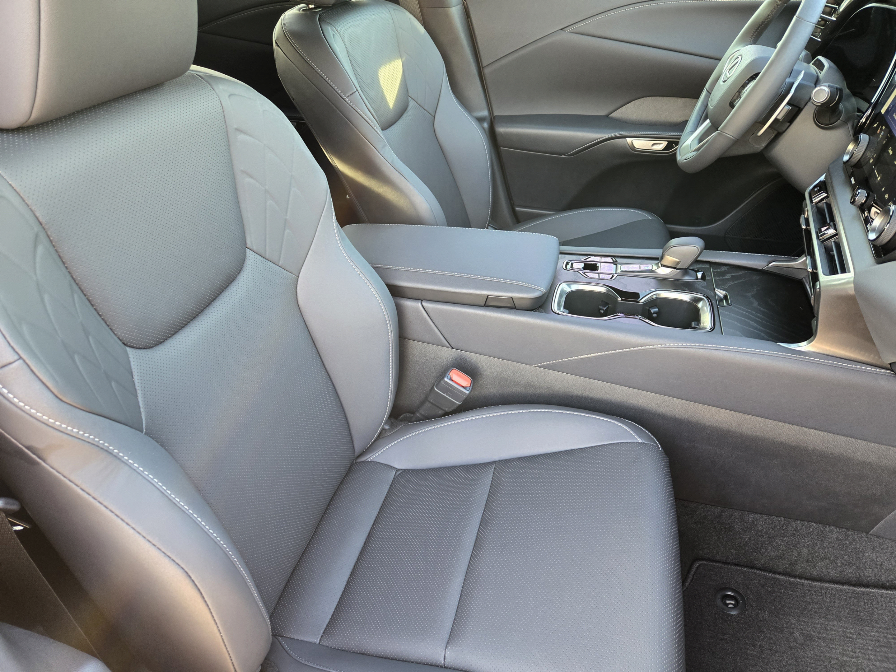 New 2026 Lexus RX 350 Premium w/ Convenience Package AWD/4WD image 6