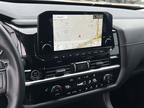 Certified 2022 Nissan Pathfinder SL image 15