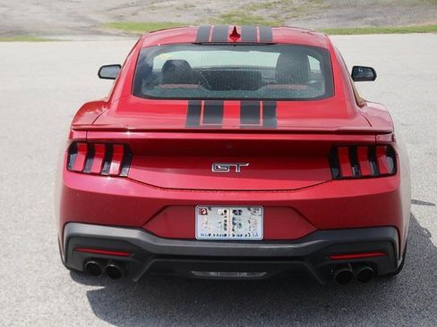 Used 2024 Ford Mustang GT Premium image 6