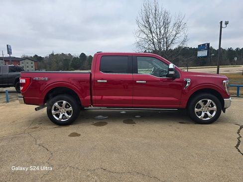 Used 2022 Ford F150 Lariat w/ Equipment Group 502A High image 9