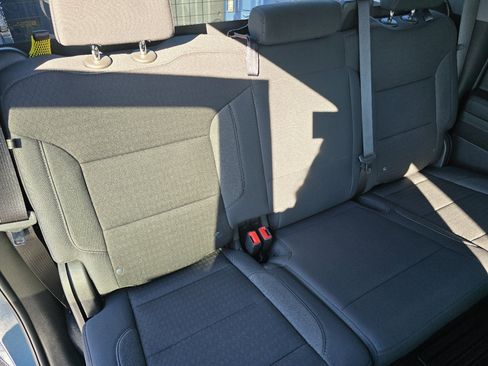 Used 2024 Chevrolet Silverado 1500 LT image 28