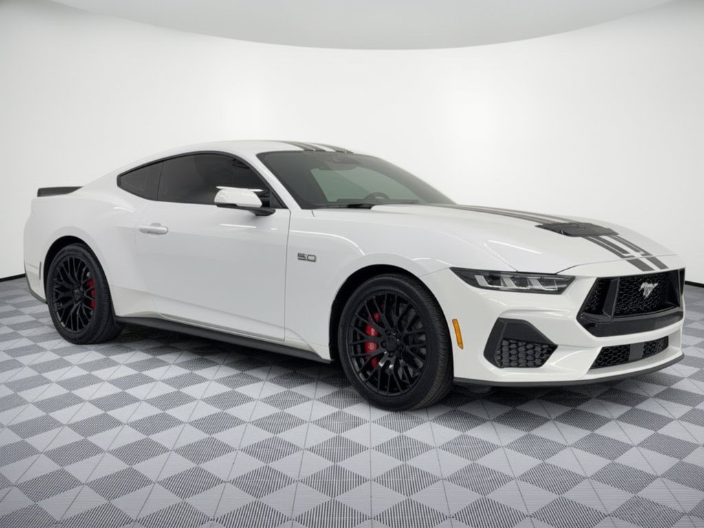 Used 2024 Ford Mustang GT Premium RWD image 7