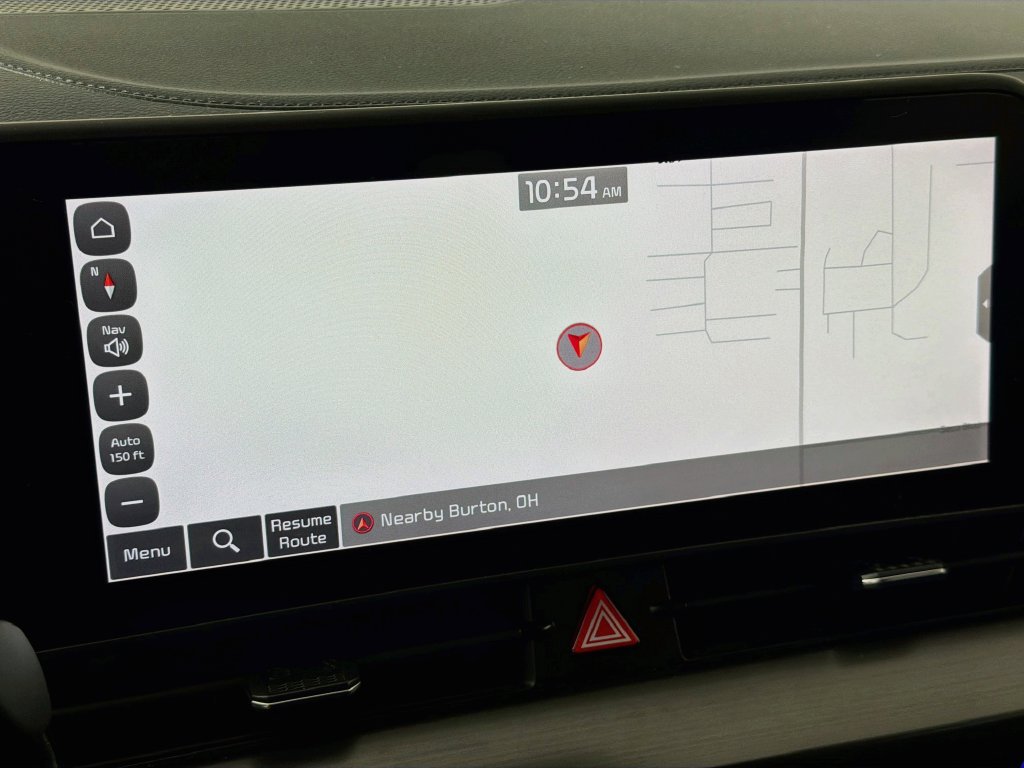 Used 2024 Kia Sportage EX FWD image 13